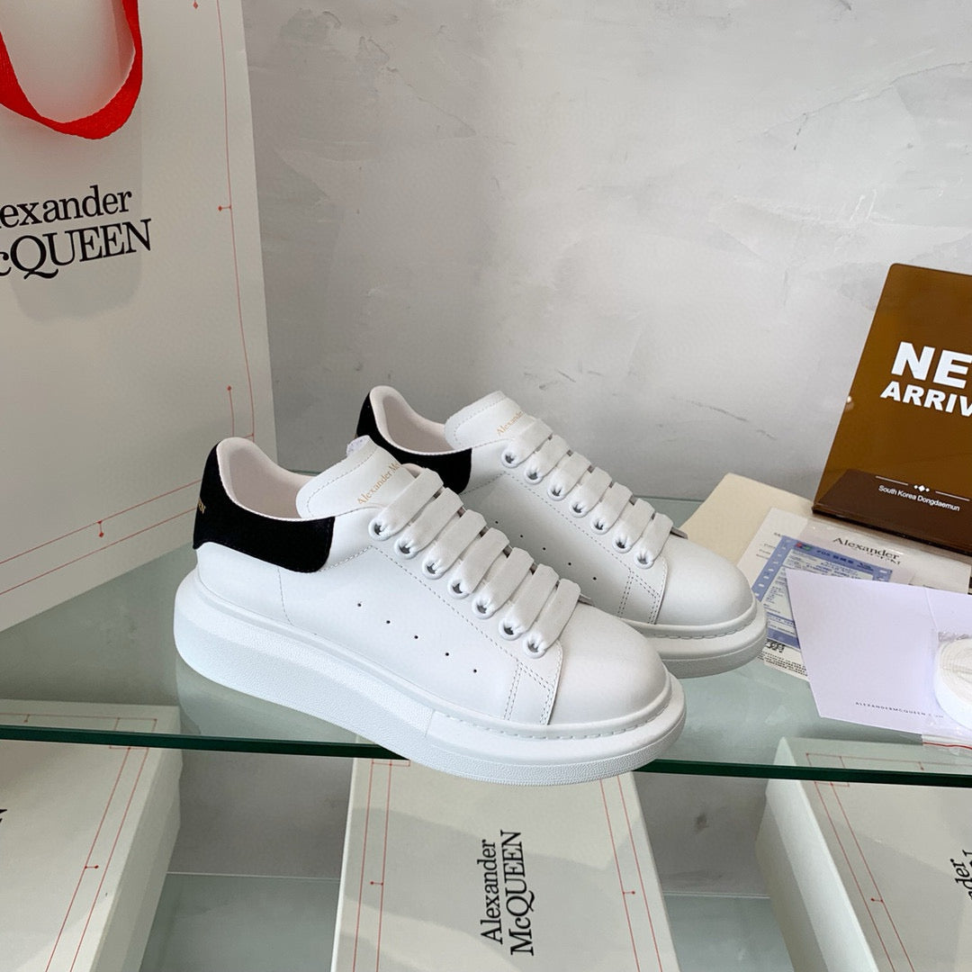 Alexander McQueen Sneakers