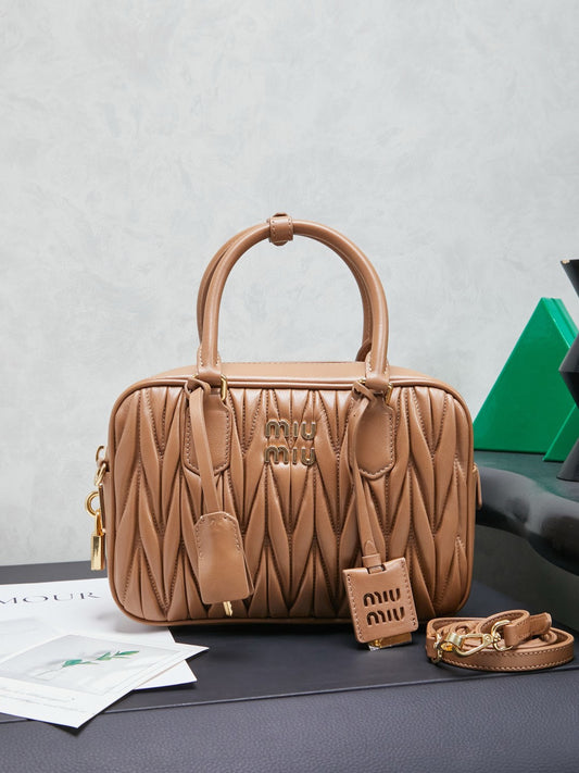 Miu Miu Bowling Bag 24x16x7.5cm