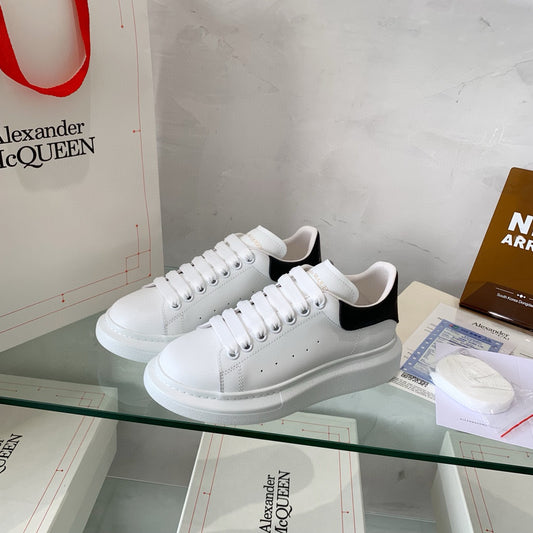 Alexander McQueen Sneakers