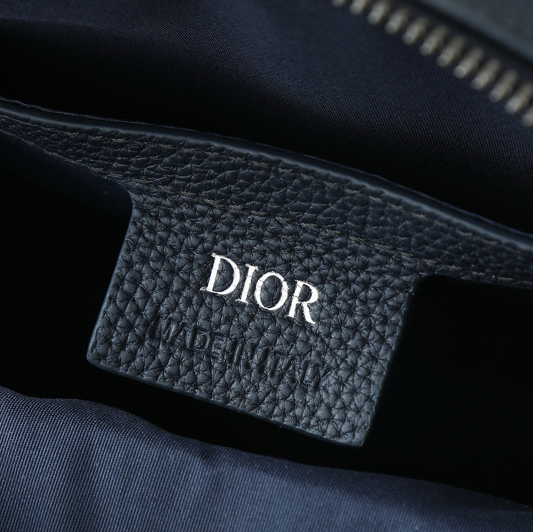 DIOR AND HYLTON NEL Rider 2.0 Zipped Messenger Bag