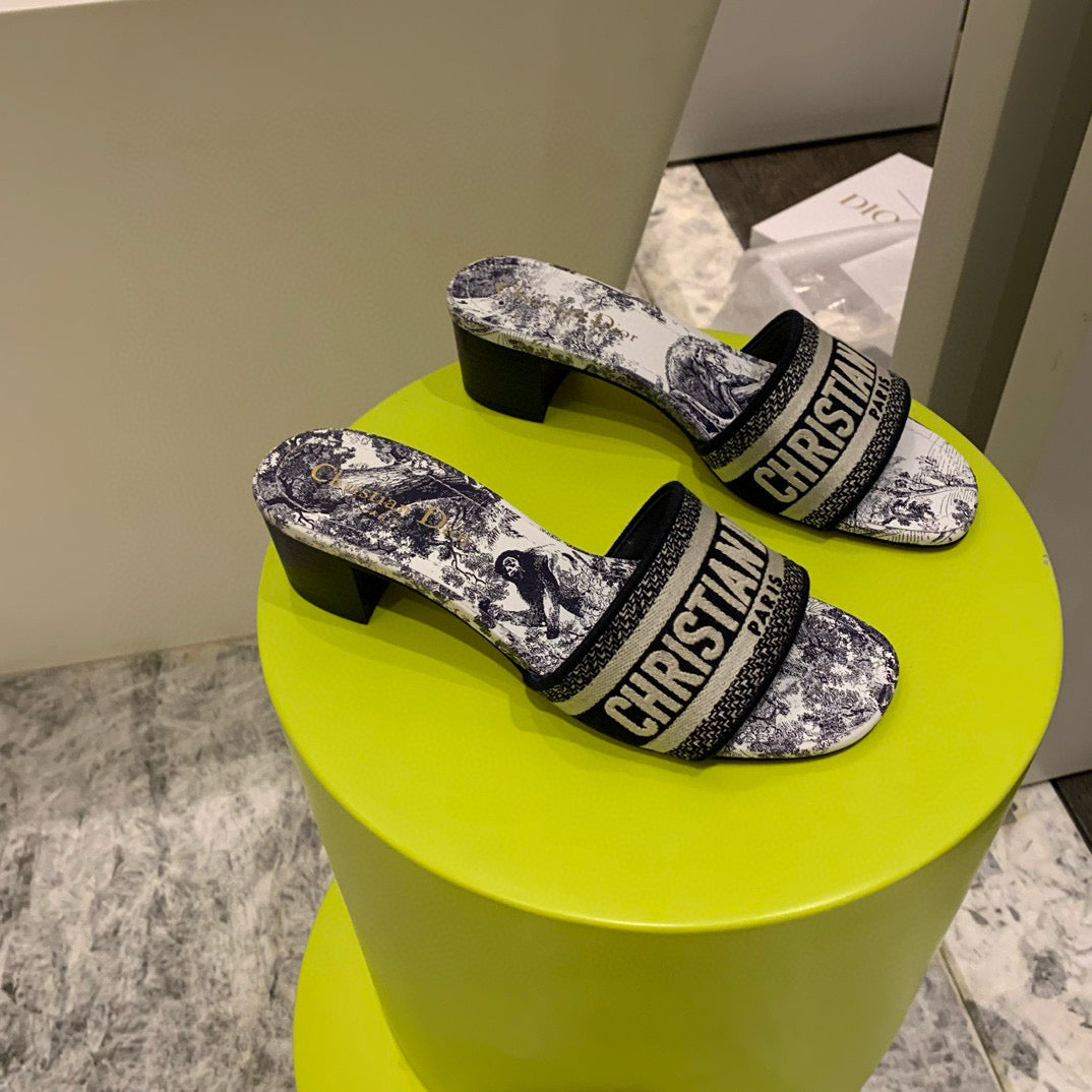 Dior Slides