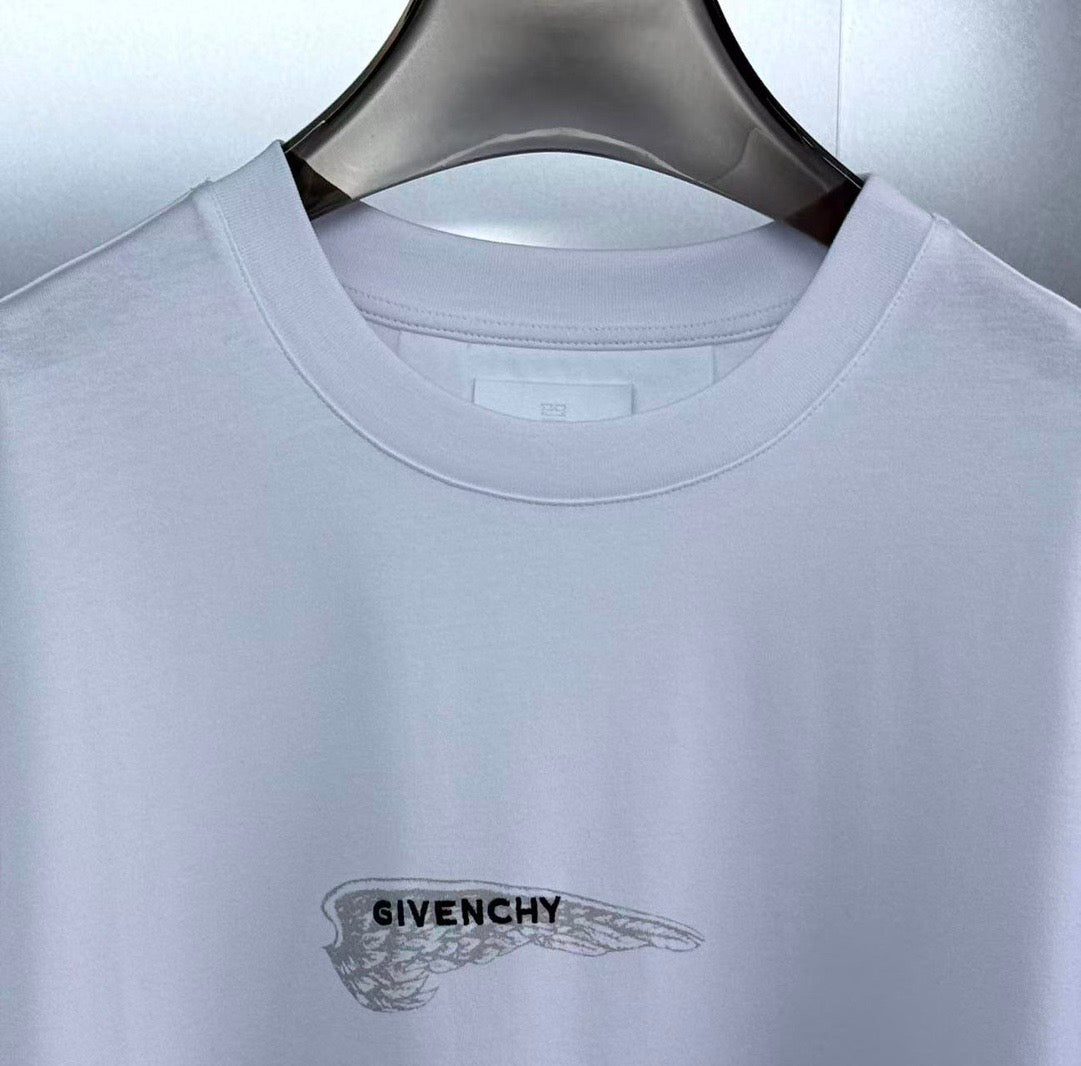 Givenchy T-Shirt