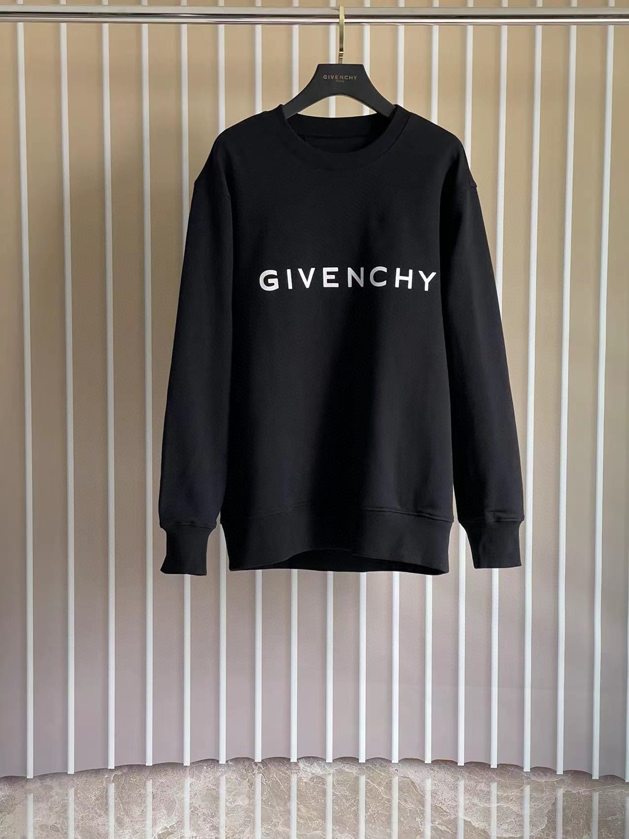 Gvc Sweater