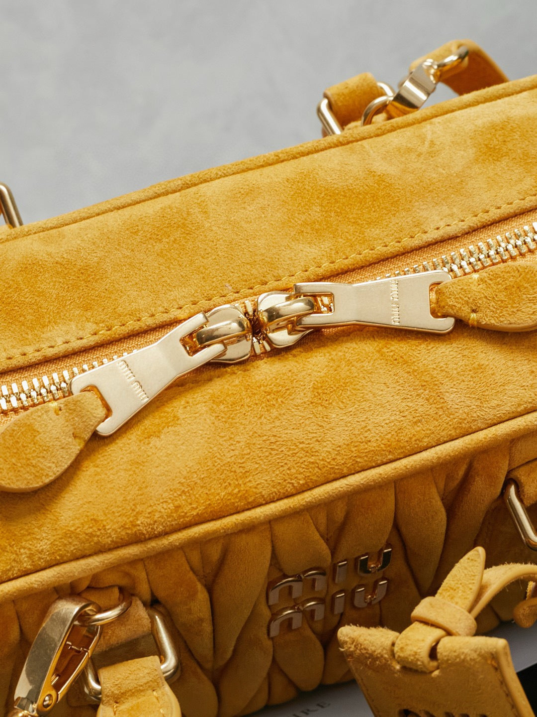 Miu Miu Bowling Bag 27x12x9cm