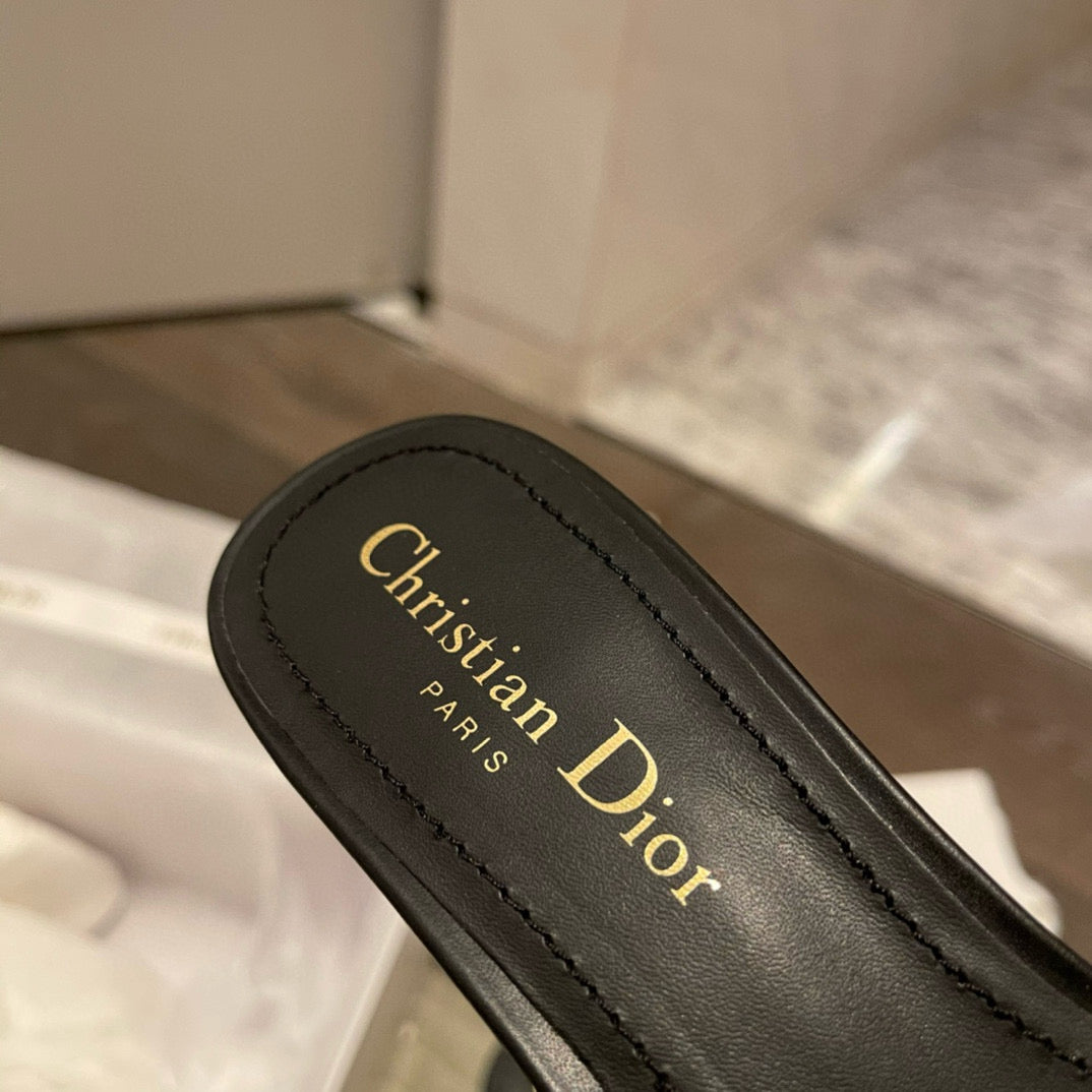Dior Slides