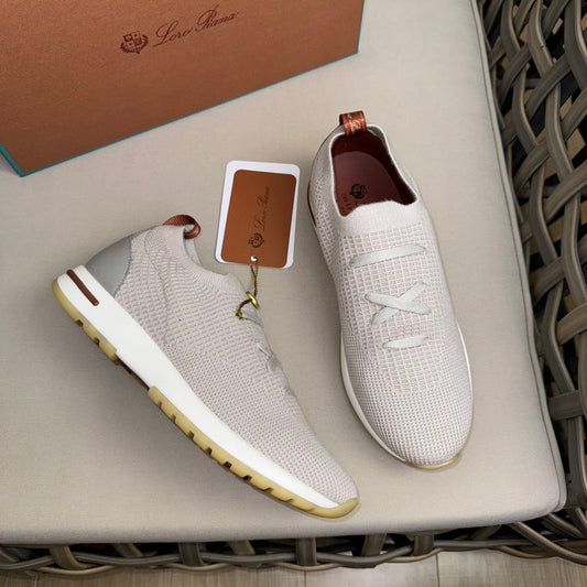 LP Sneakers