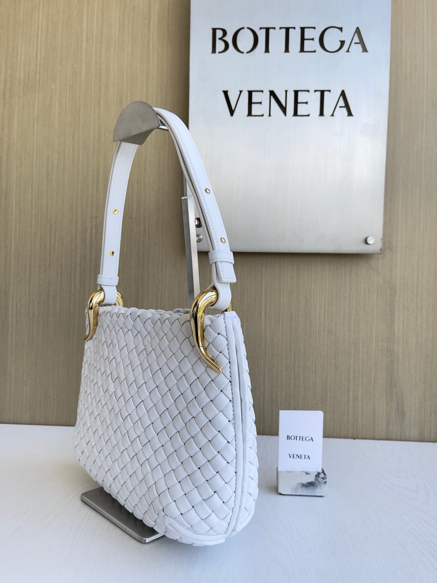 BV Small Clicker Shoulder Bag