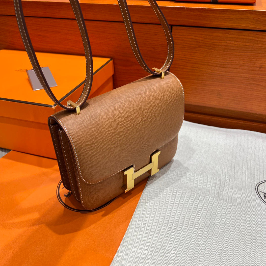 Hermes Constance 19