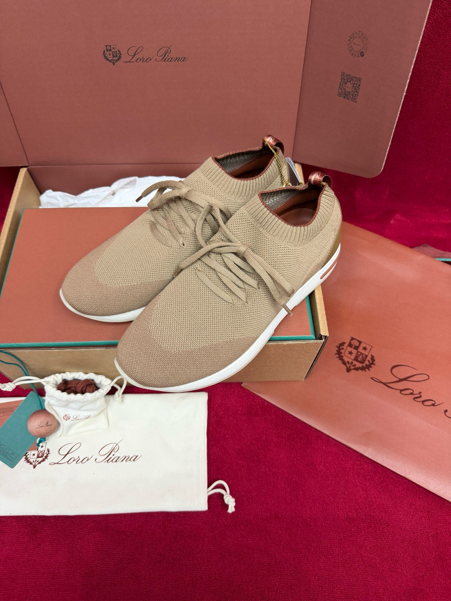 Loro Piana 360 Flexy Walk Sneakers