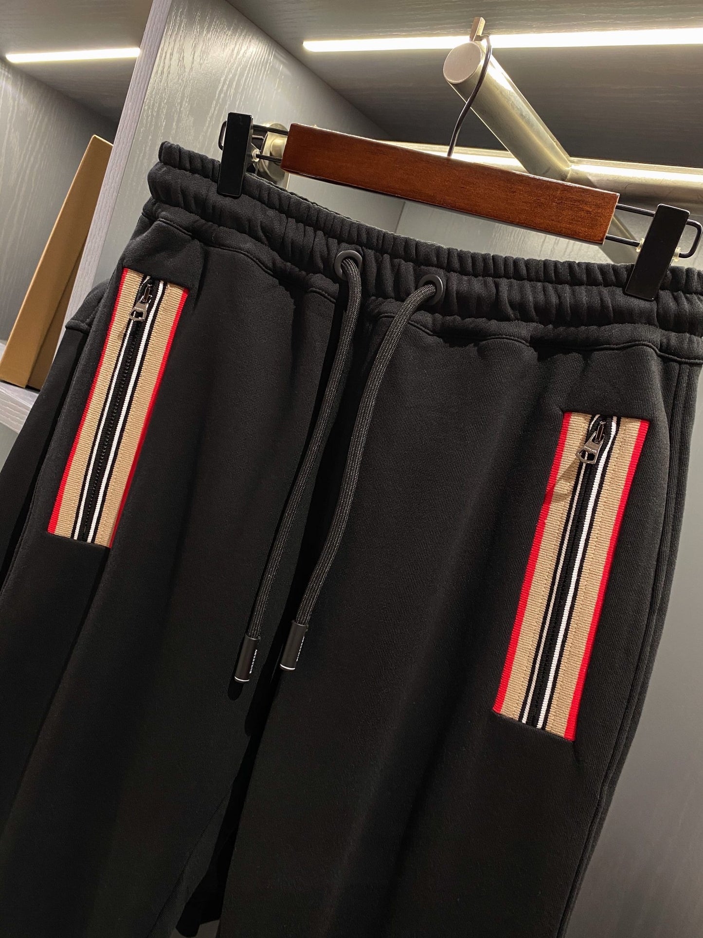 Pantalones largos Burberry