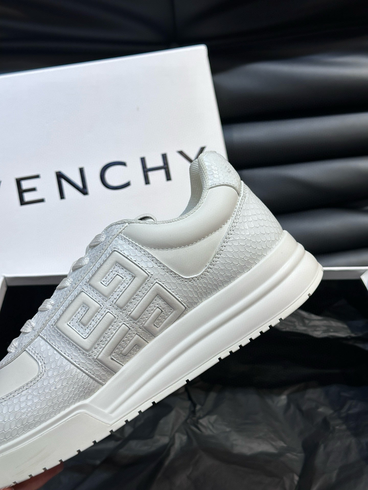 Givenchy Sneakers