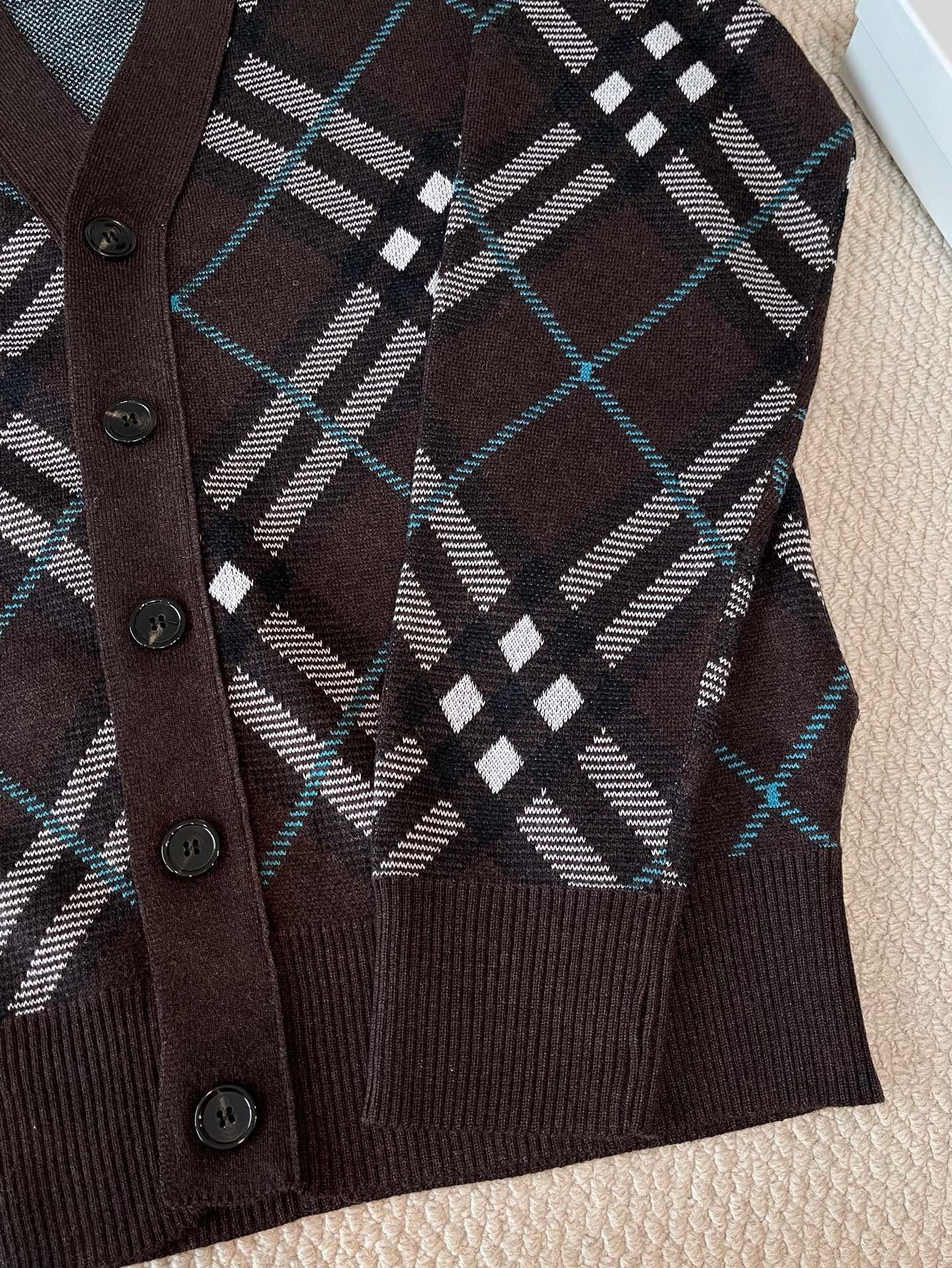 Burberry Sweater
