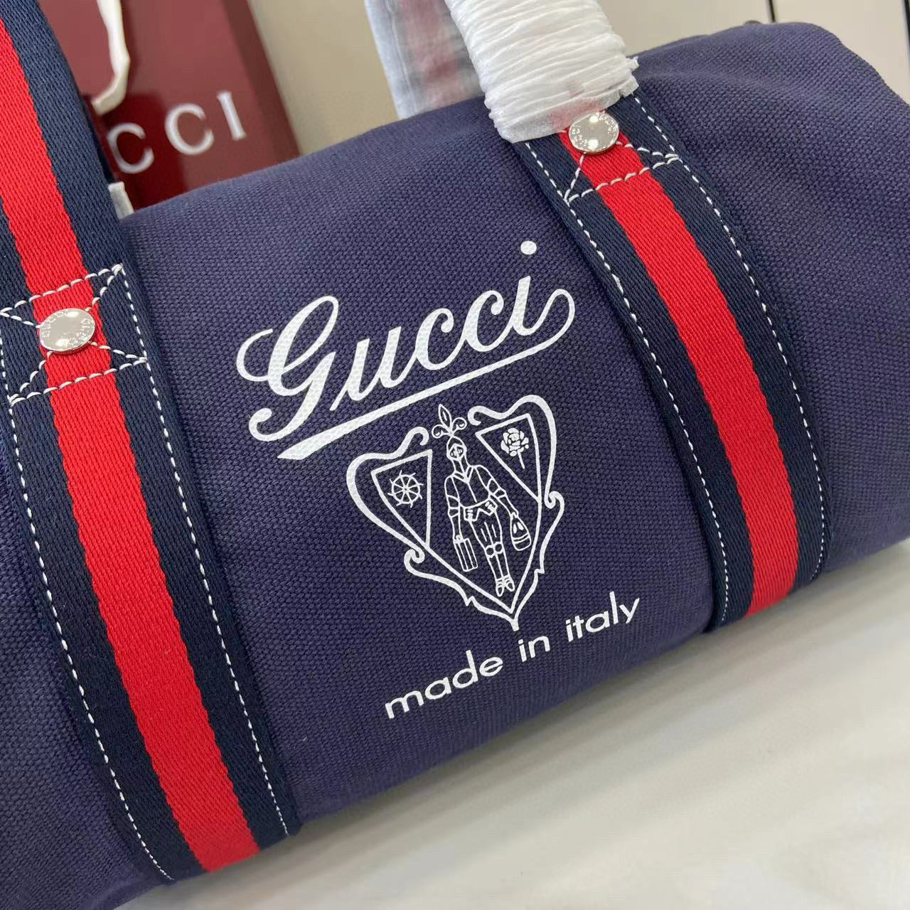 Gucci Duffle Bag 54x24x24CM