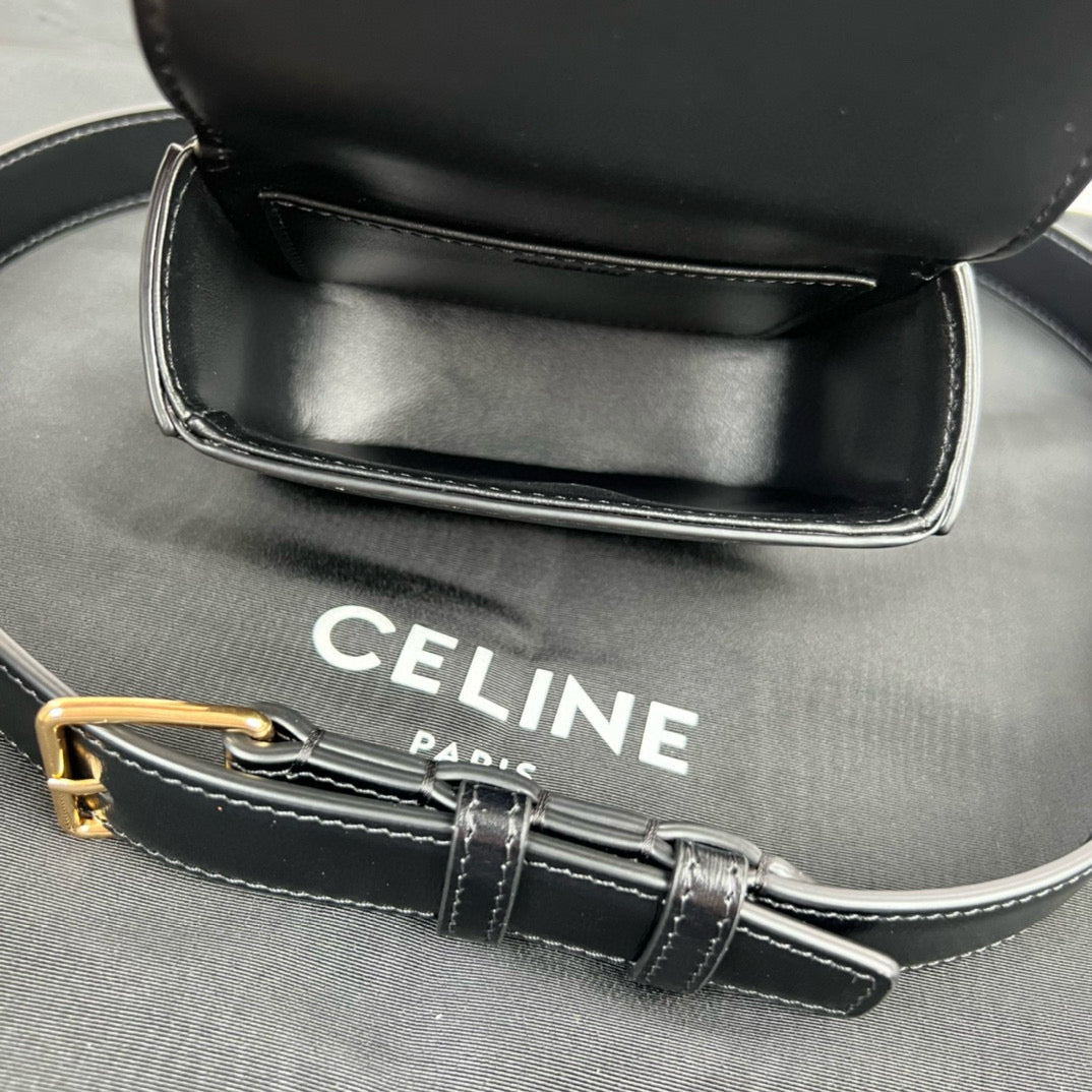Celine Triomphe Mini