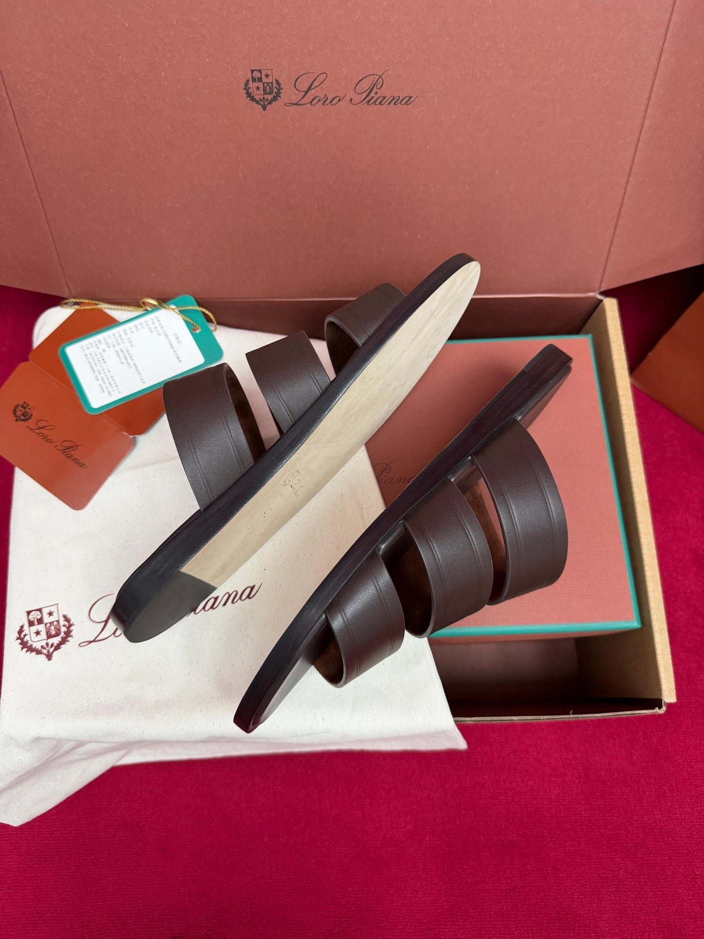 LP Sandals