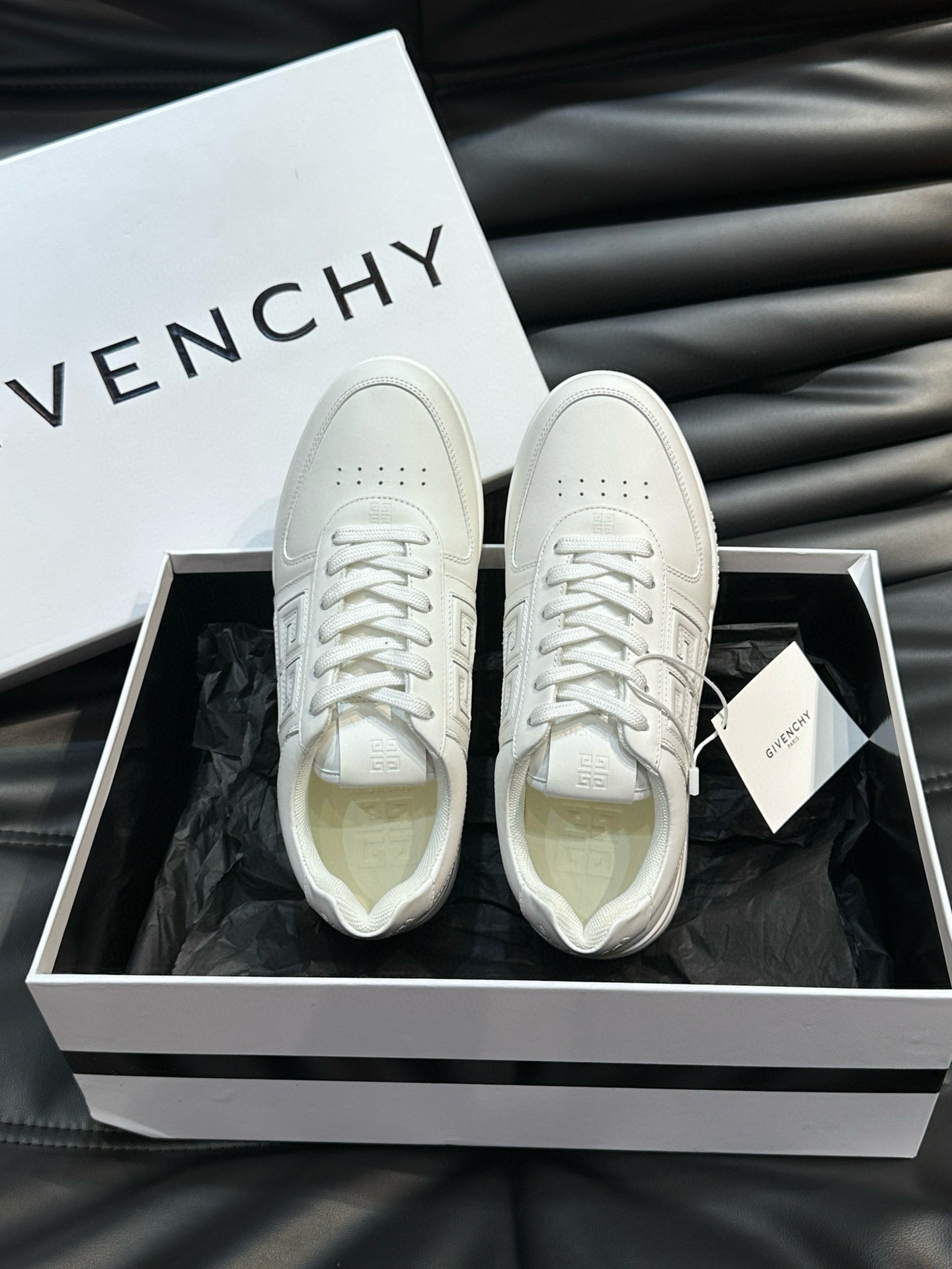 Givenchy Sneakers