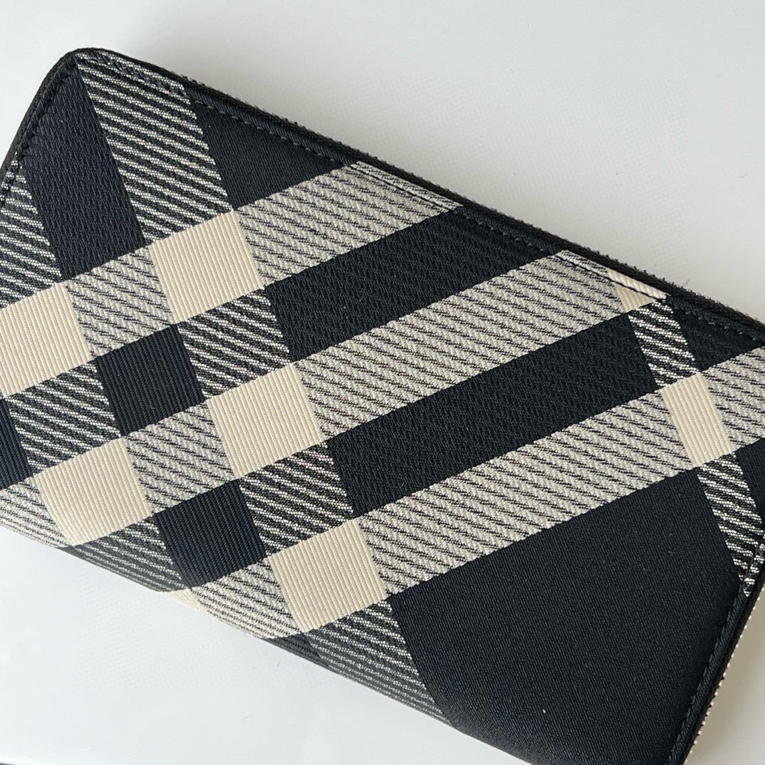 BBR Long Zipped Wallet