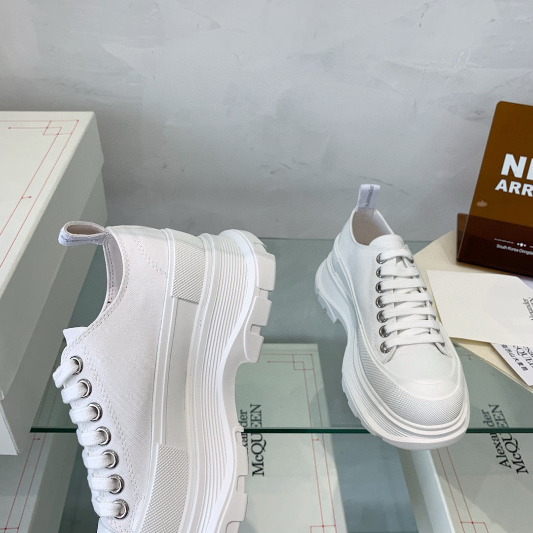 Alexander McQueen Sneakers
