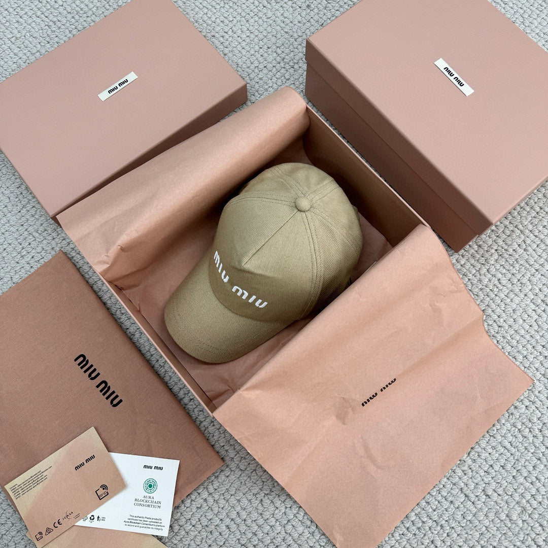 Miu Miu Cap