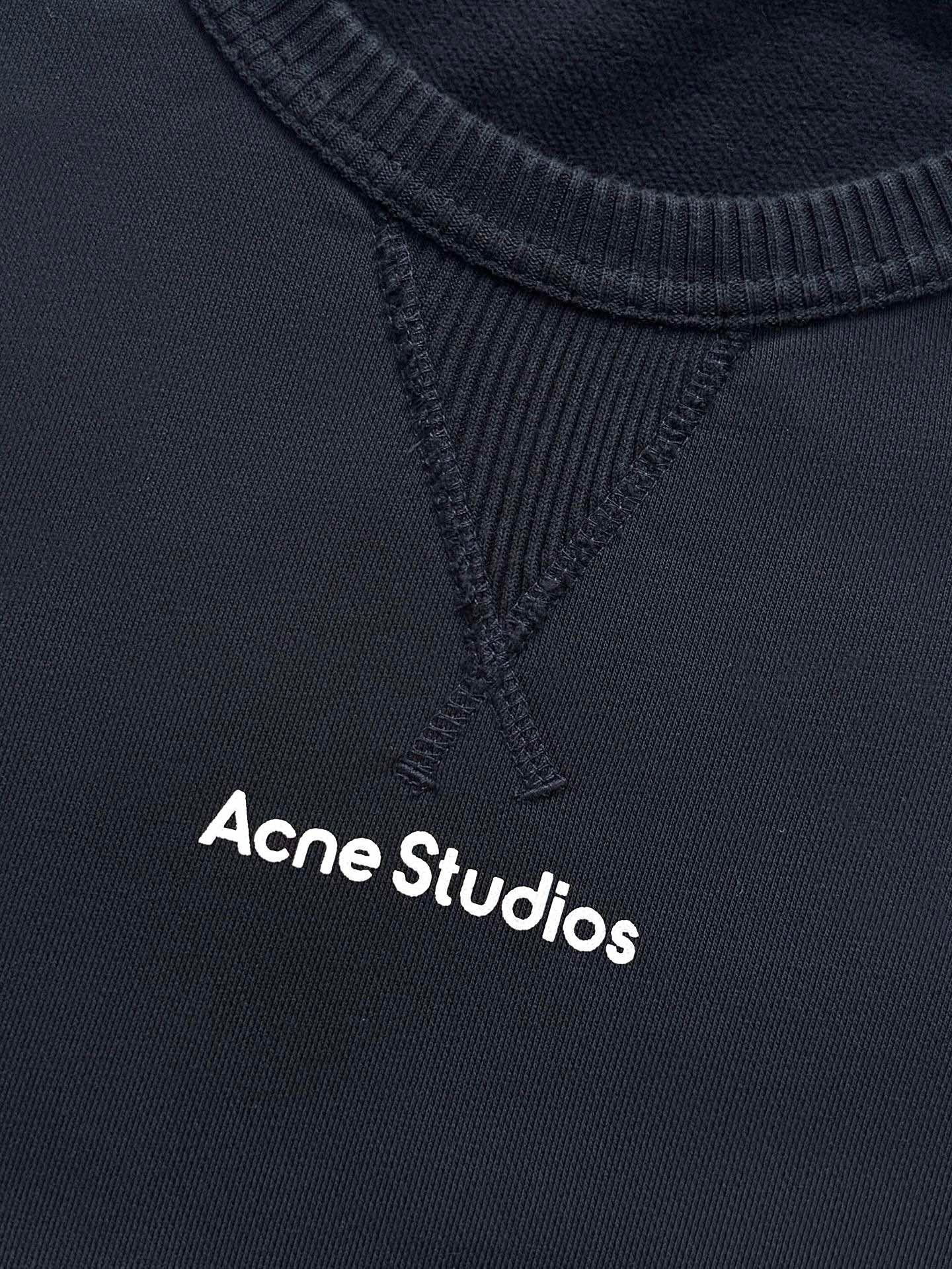 Acne Studio Sweater