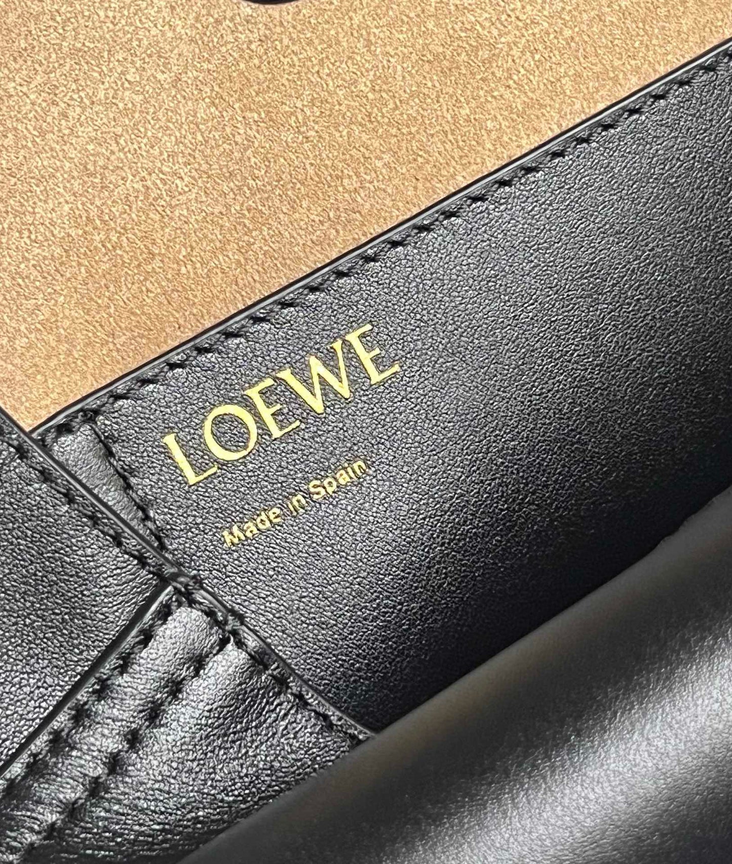 Loewe Pebble Bucket Bag(24.5x23.5x28cm)