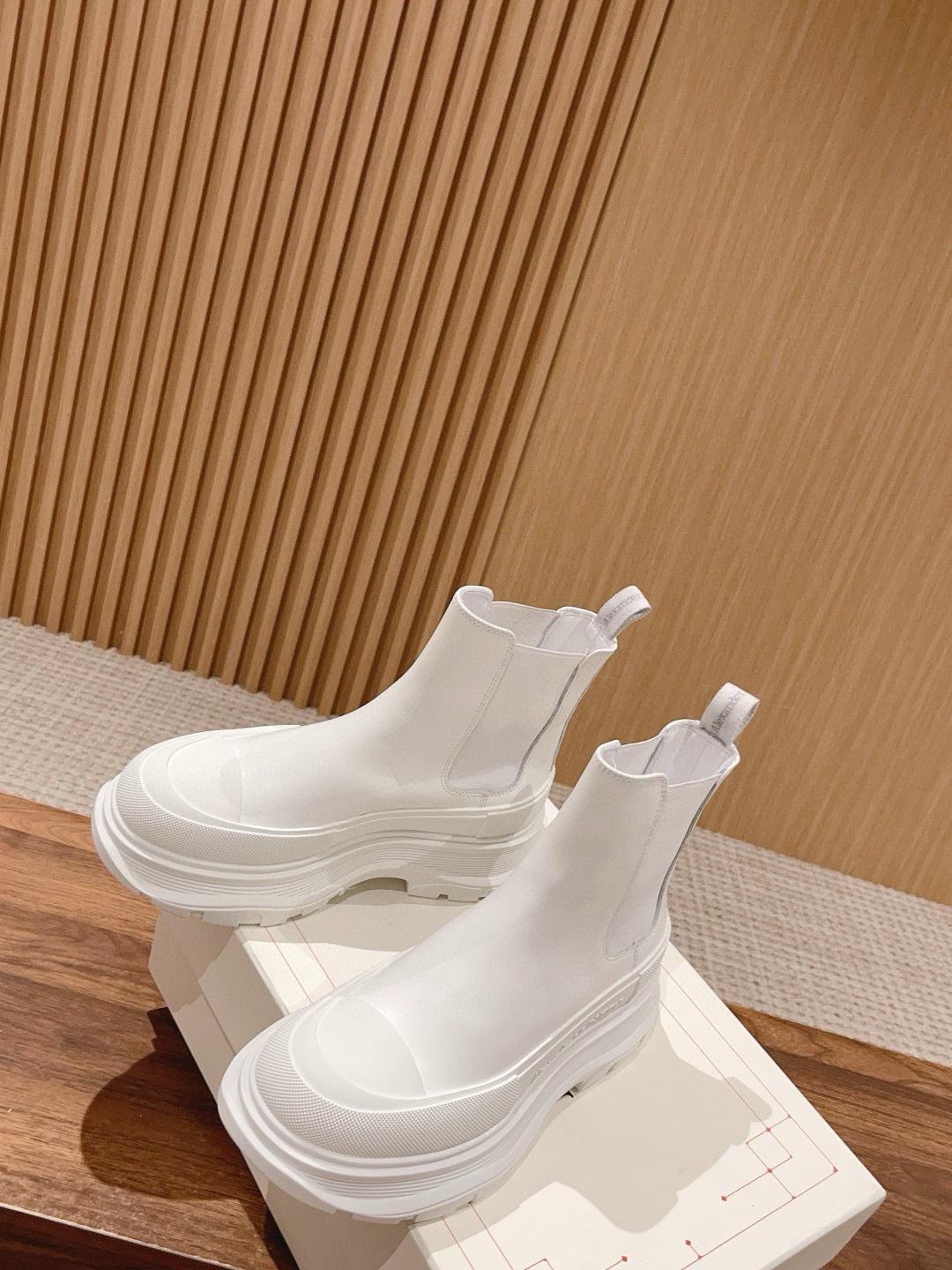 Alexander McQueen Sneakers