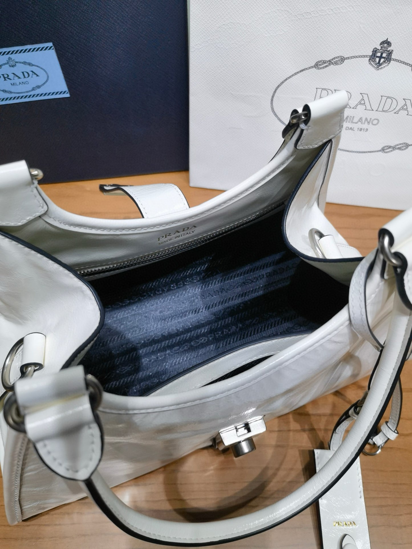 Prada Handbag 42x28x20cm