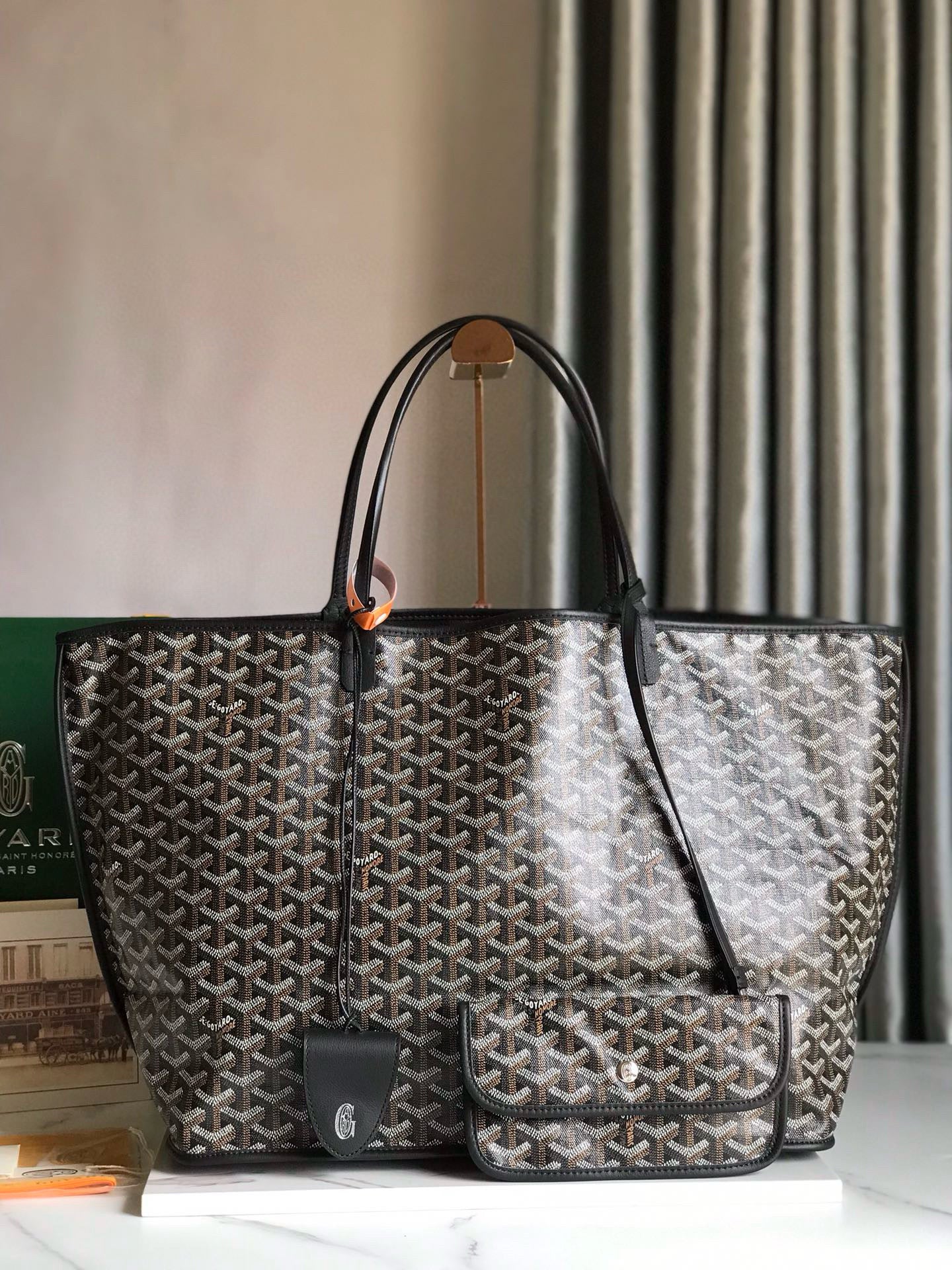 GOYARD REVERSIBLE ANJOU 39*32*19