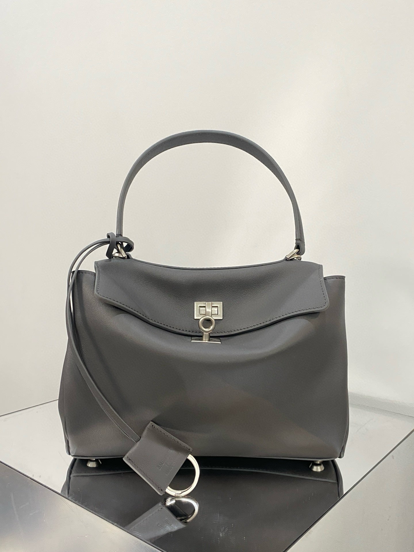 Balenciaga Rodeo Handbag 29x20x10cm