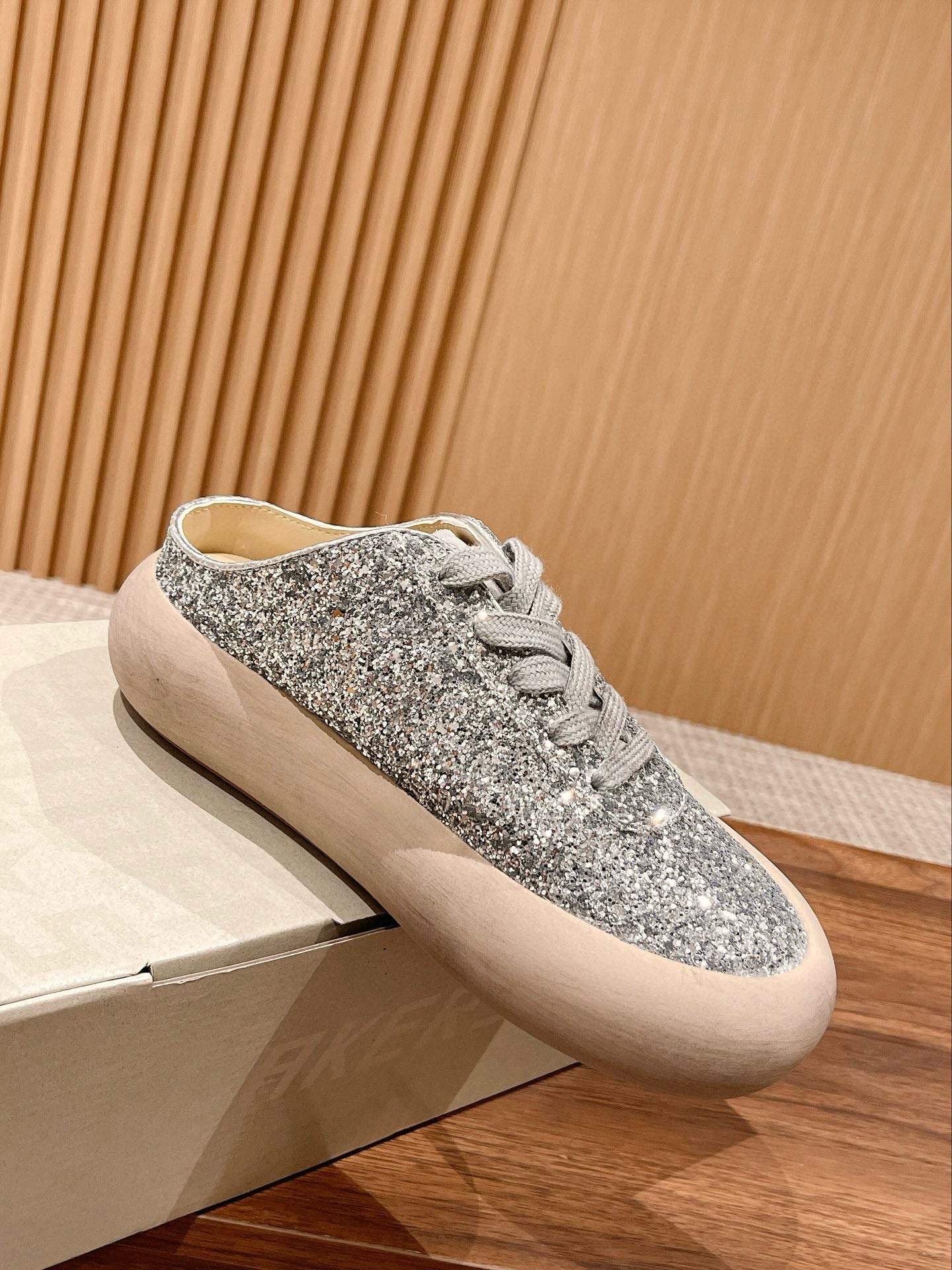 Golden Goose Sneaker