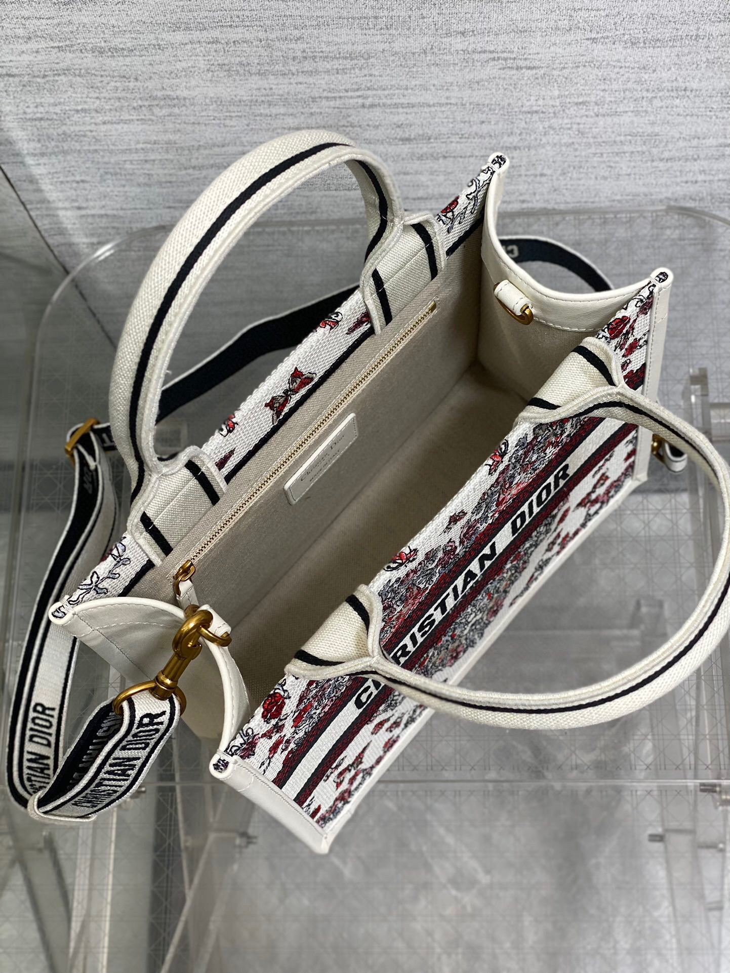 Dior Tote  26x12x21cm