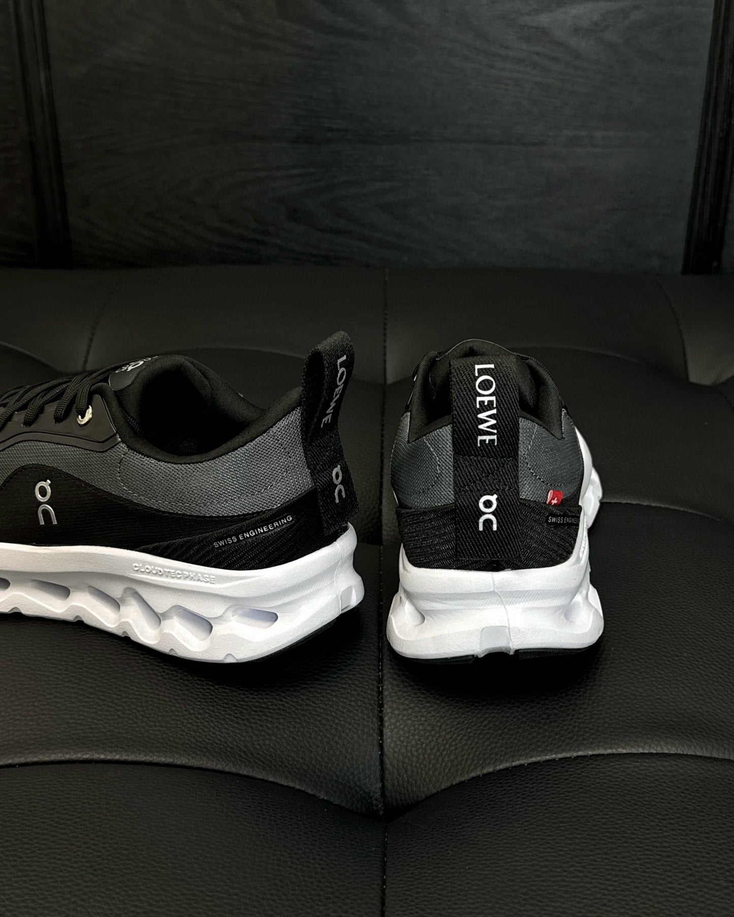Loewe Sneakers