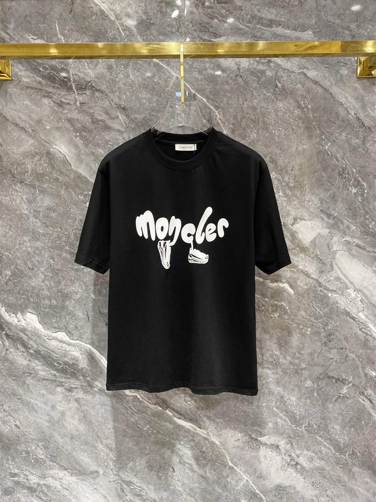 Moncler T-shirt