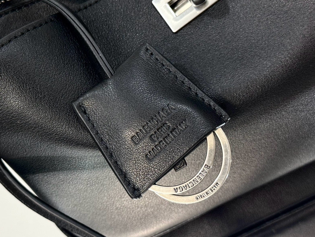 BLCG Rodeo Sling Pochette Bag(22x11.9x12.7cm)