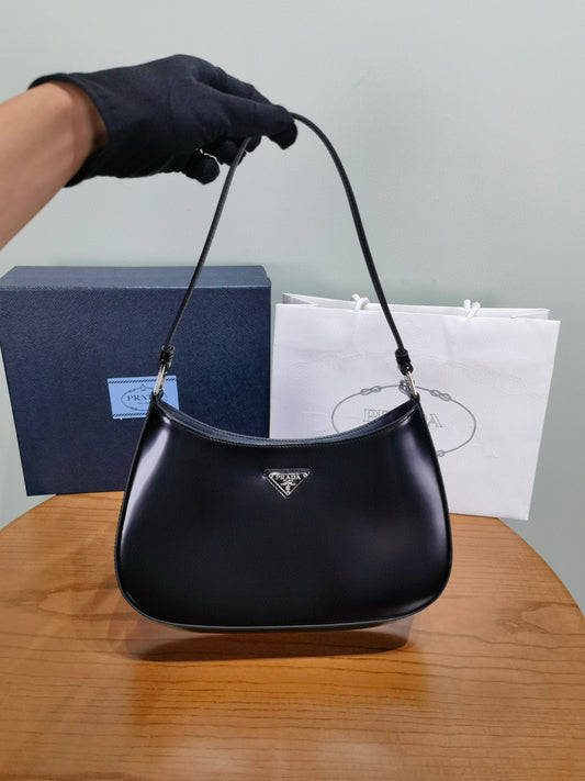 Prada Cleo Shoulder Bag 27x15x5.5cm