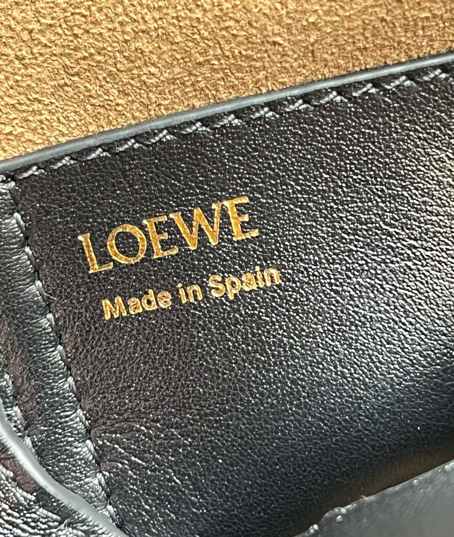 Loewe Pebble Bucket Bag(16x16x19.5cm)