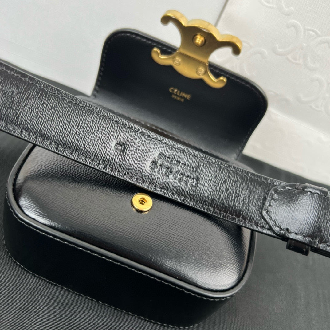 Celine Triomphe Mini