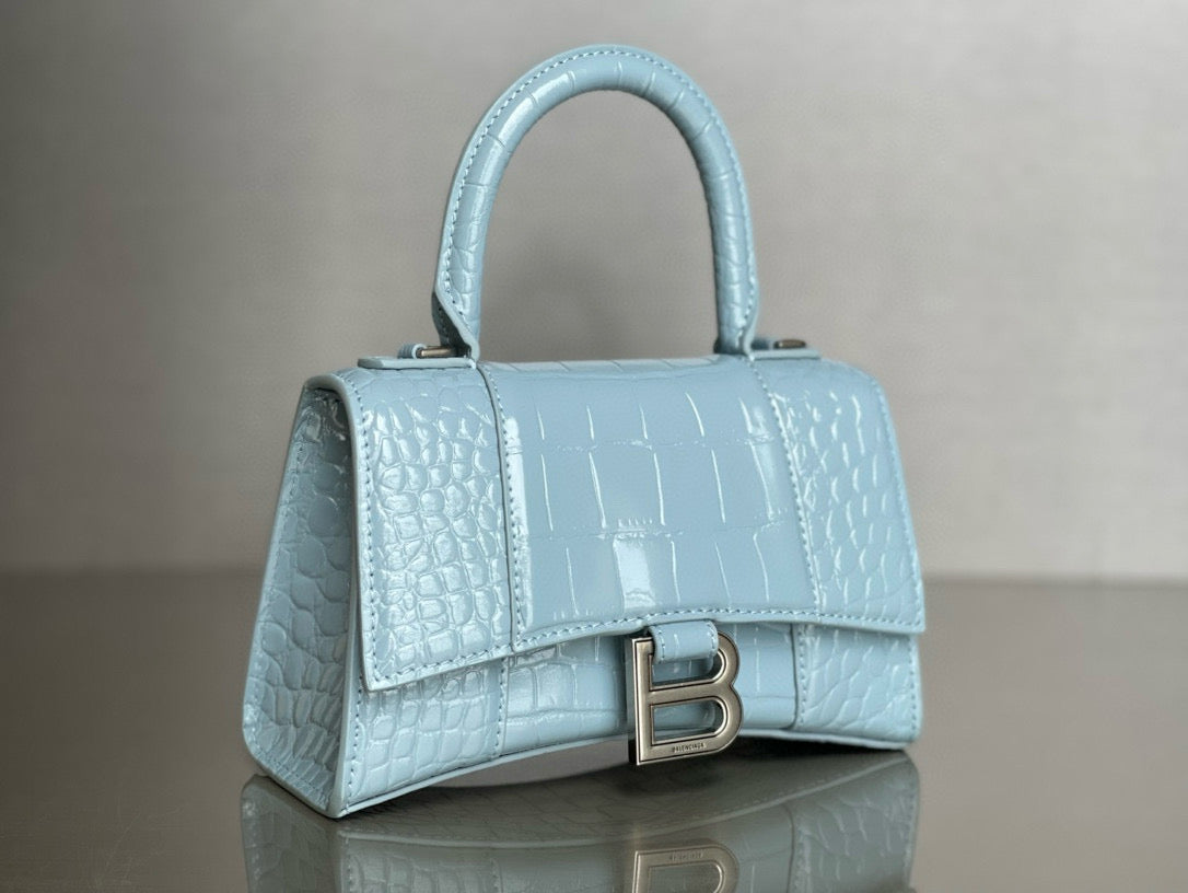 BLCG Hourglass Crocodile Top-handle Handbag
(19x8x21cm)