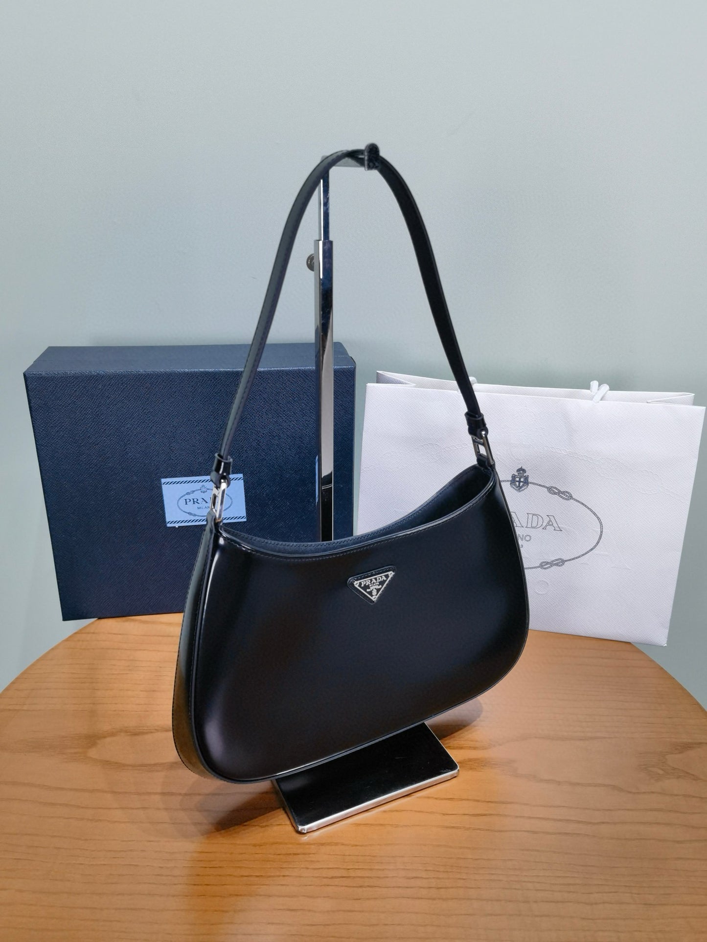 Prada Cleo Shoulder Bag 27x15x5.5cm