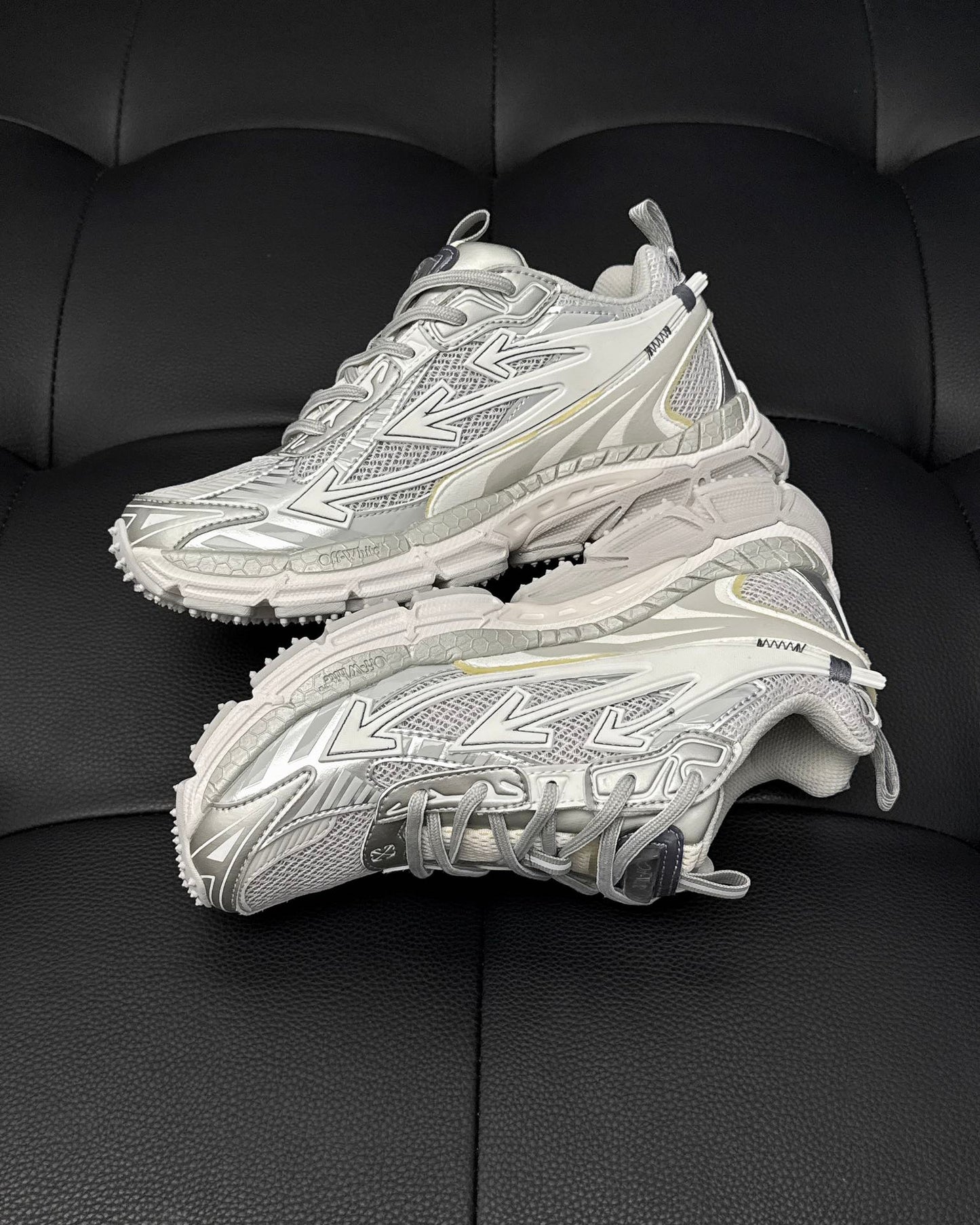 Off-White ODSY 1000 Sneaker