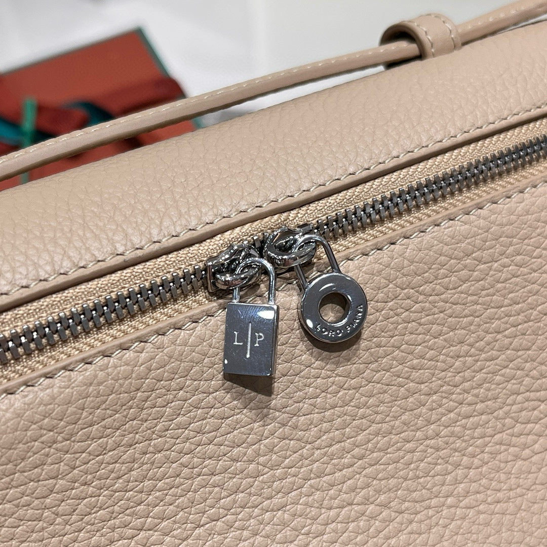 Loro Piana 19 Classic Case Bag