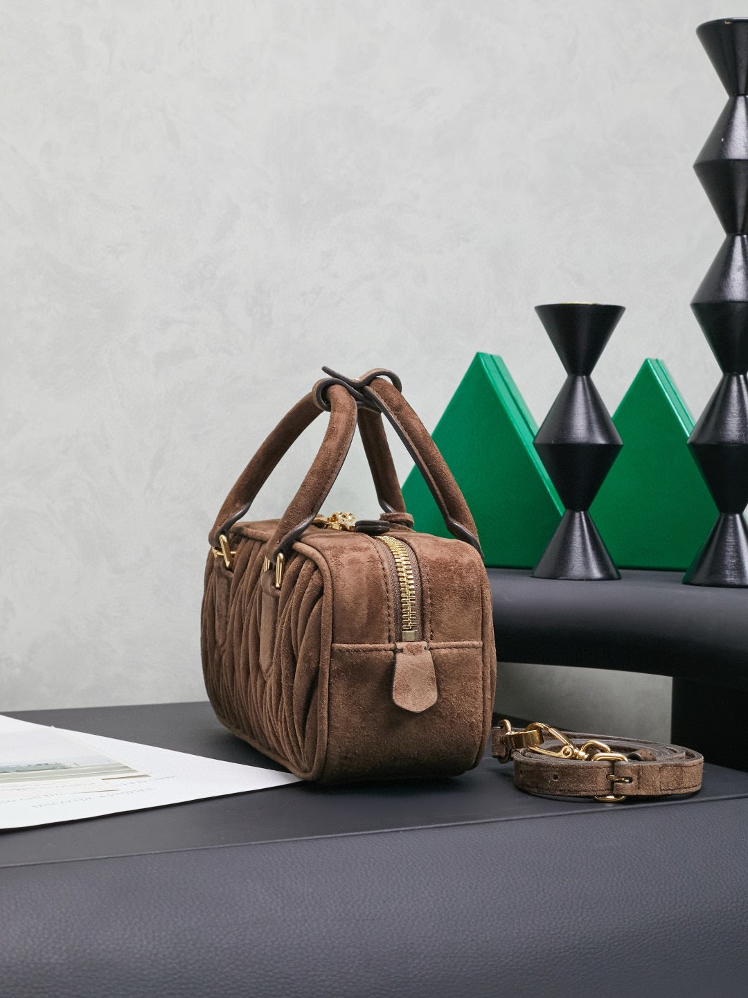 Miu Miu Bowling Bag 22x10.5x7.5cm