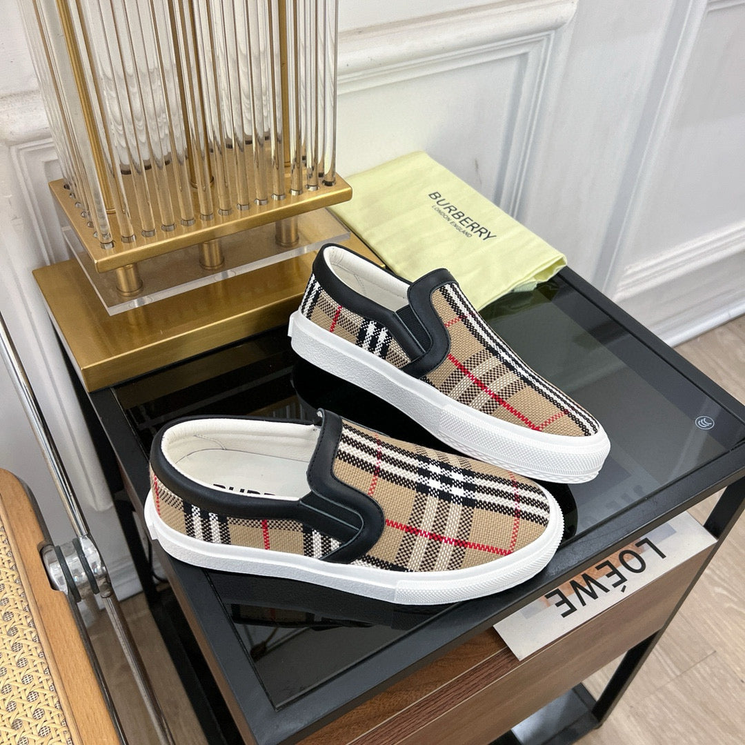 Burberry Sneakers