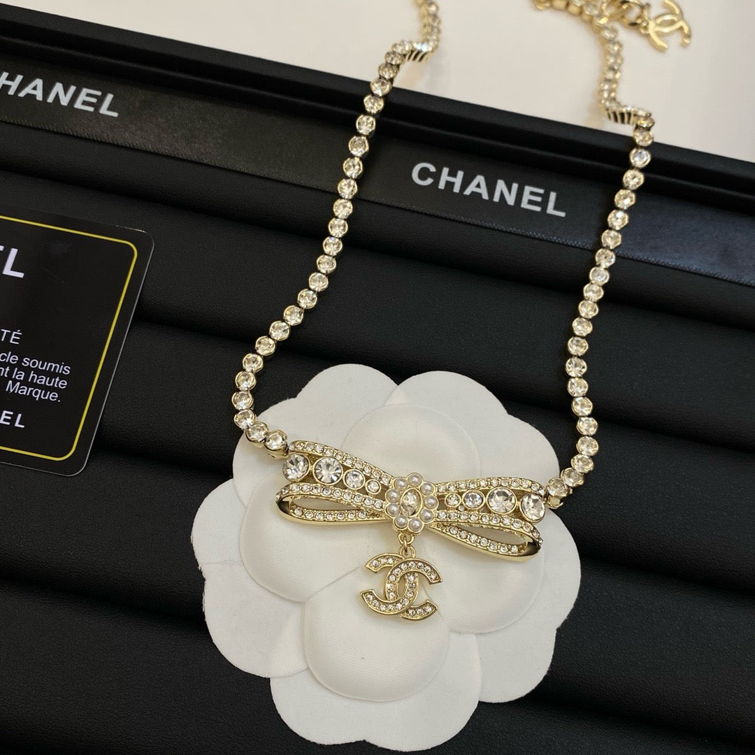 Collar Chanel