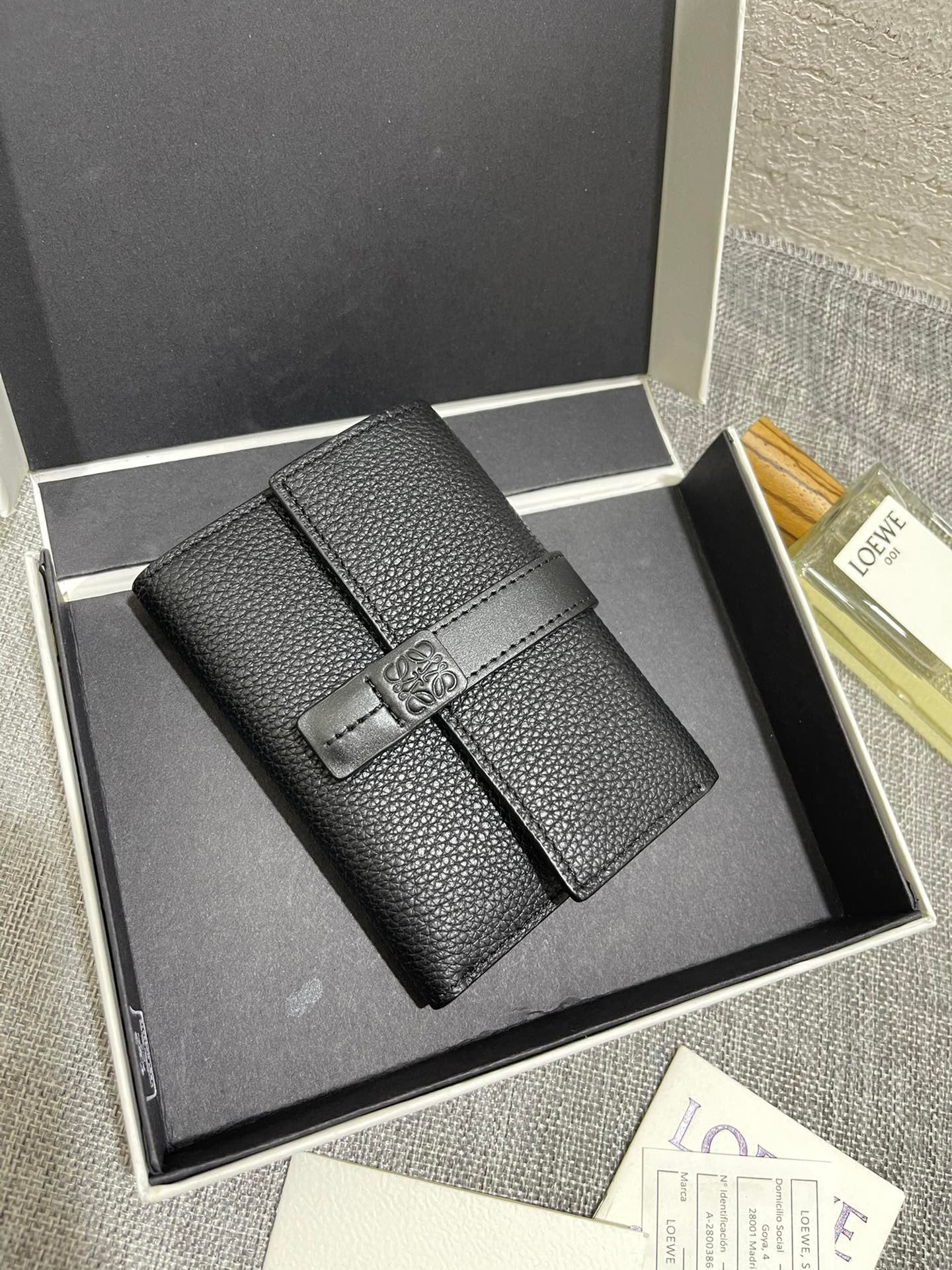 Loewe Wallet