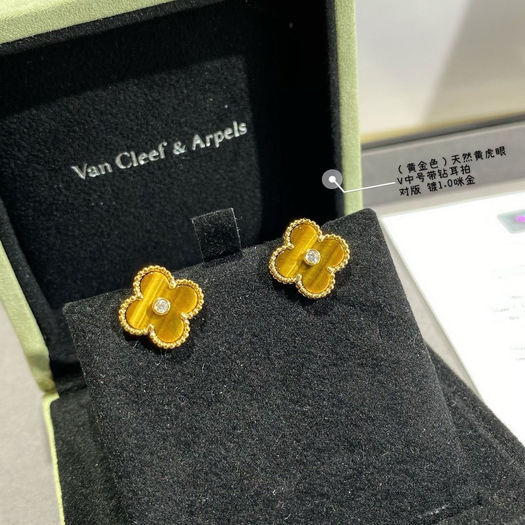 Van Cleef & Arpels Earrings