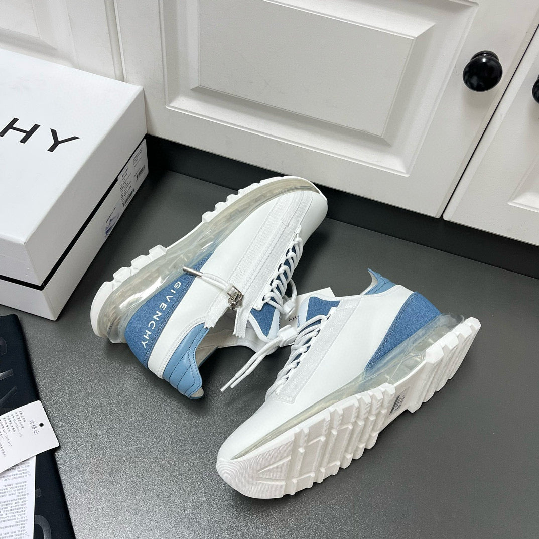 Givenchy Sneakers
