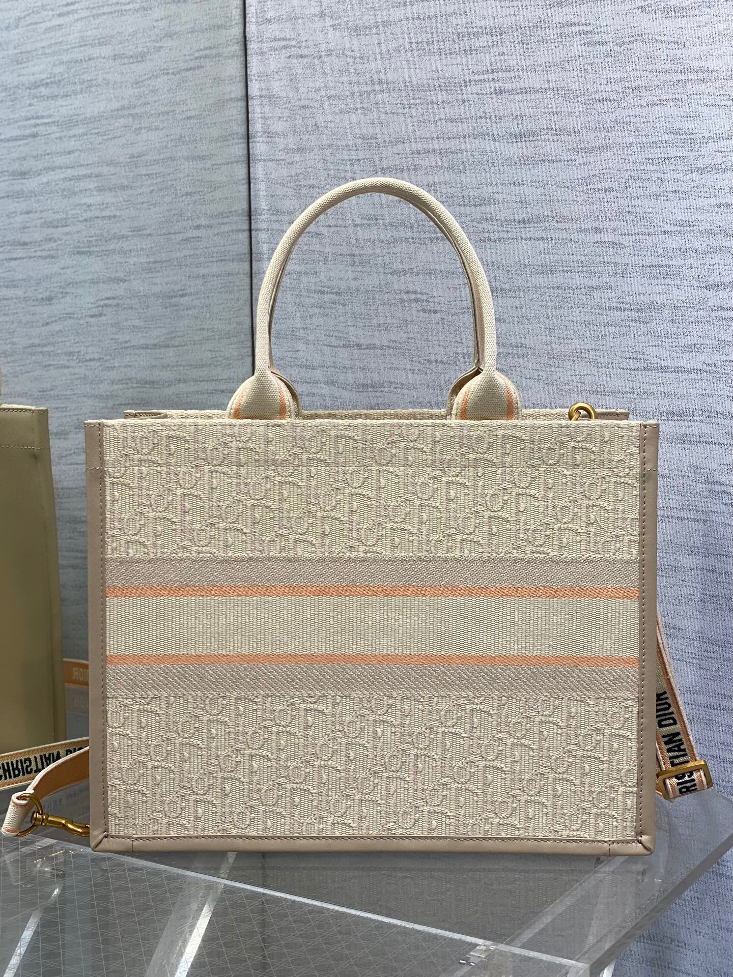 Dior Tote  36x16x27cm