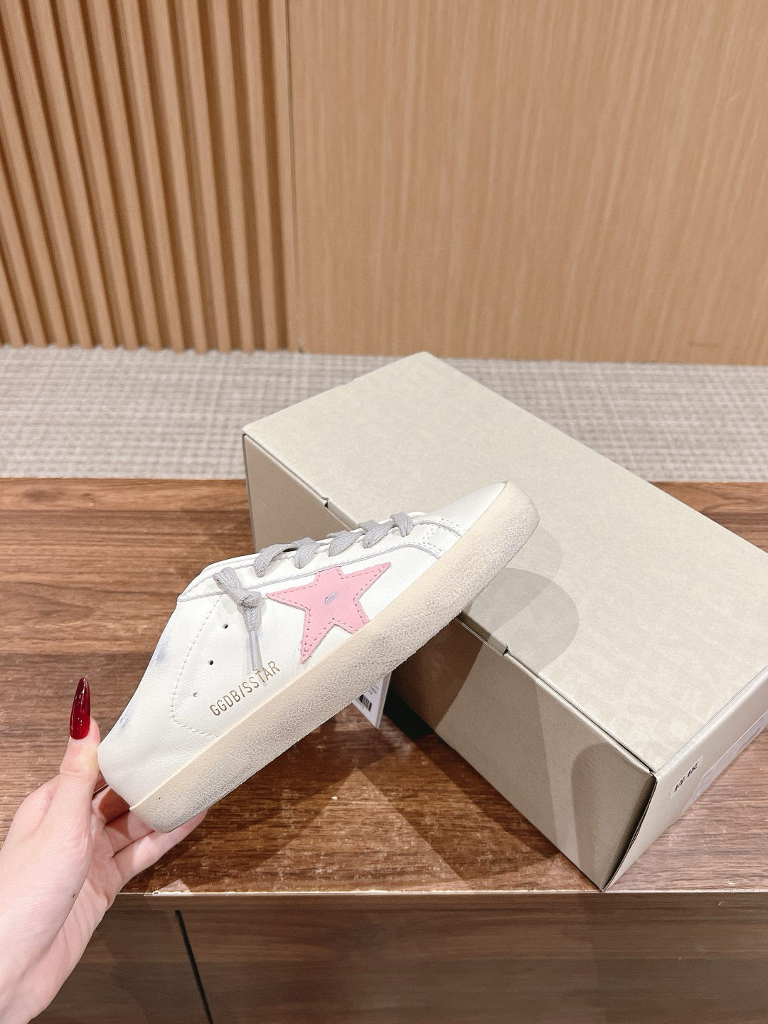 Golden Goose Sneaker