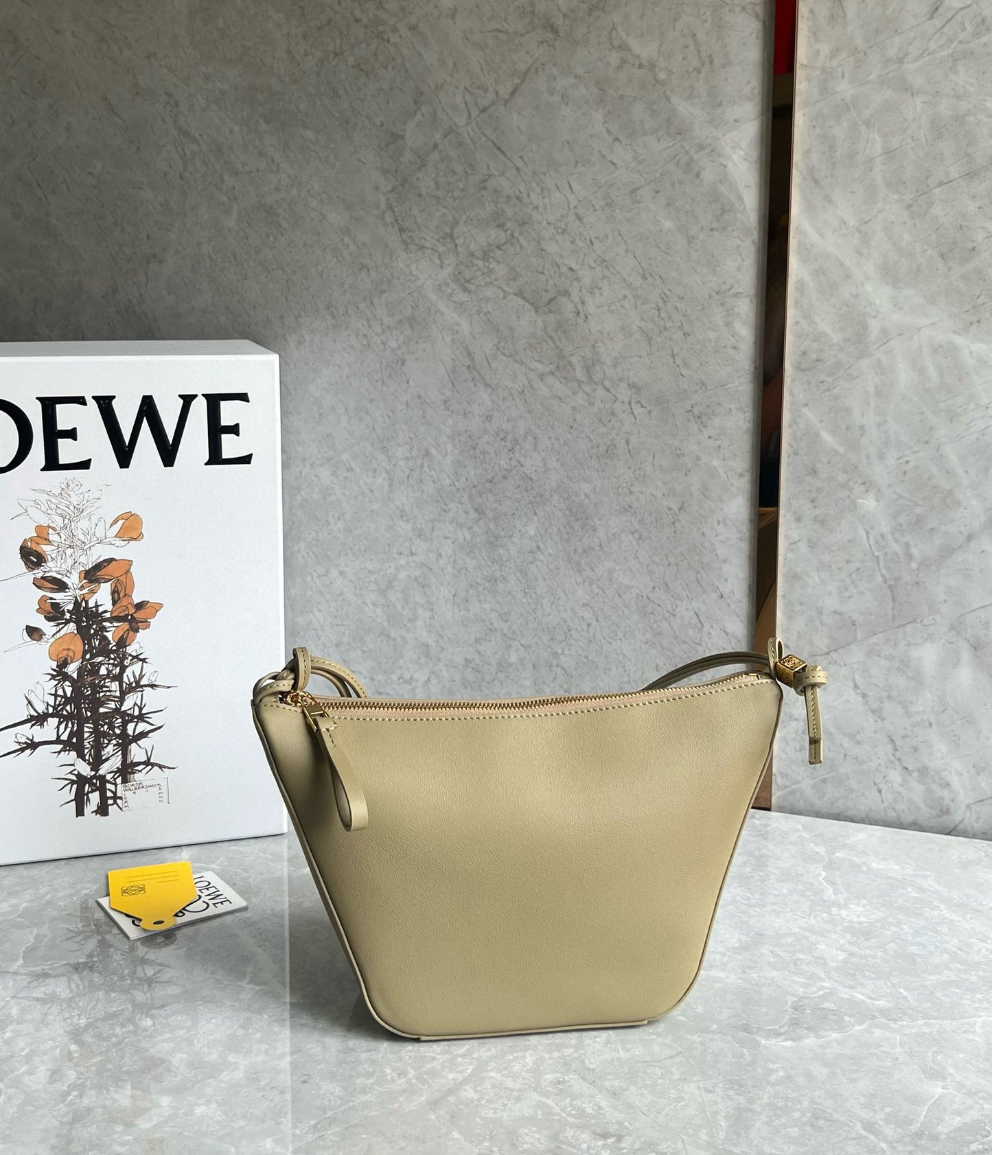 Loewe Puzzle Shoulder Bag(28x17x9.5cm)
